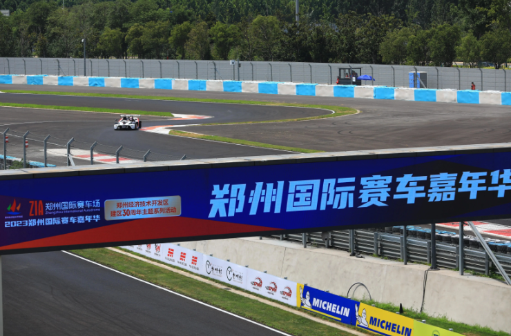 铭泰大九球赛车KTM X-BOW CUP郑州站圆满收官，再掀巅峰对决